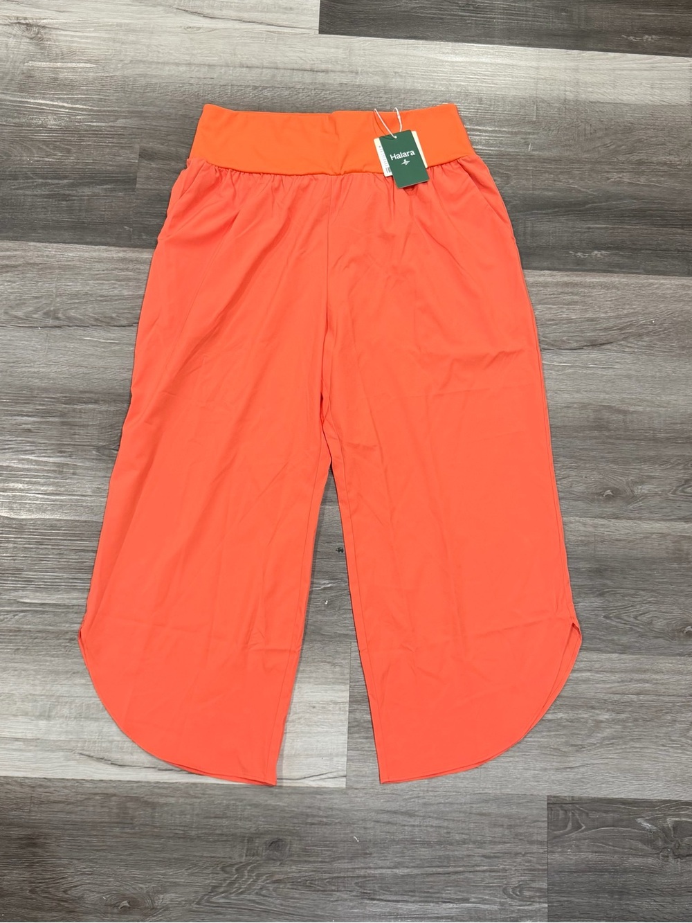 Halara Breezeful High Waisted Tummy Control Split Hem Quick Dry Resort Pants L